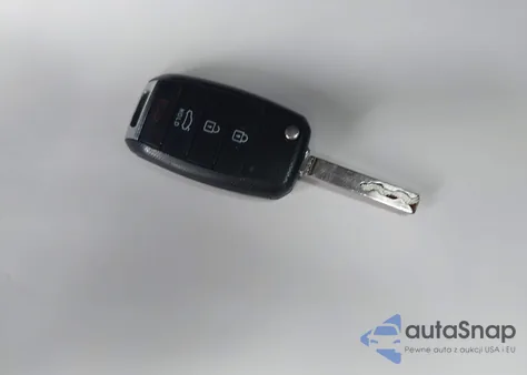 2016 Kia Optima Lx z USA, uszkodzony, nr VIN 5XXGT4L32GG029964